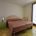 Solmare-53 By Interhome Lägenhet Rosapineta
